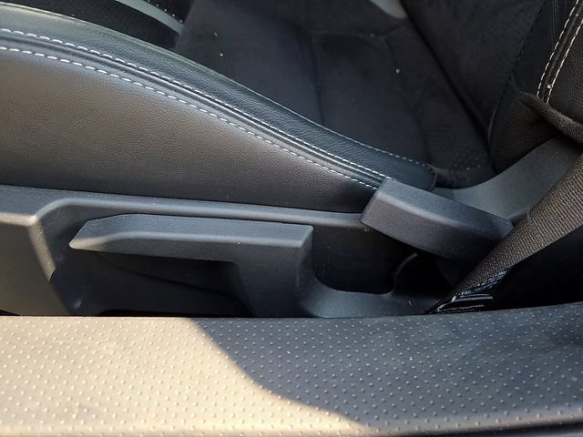 Used 2025 Toyota GR86 Premium RWD image 16