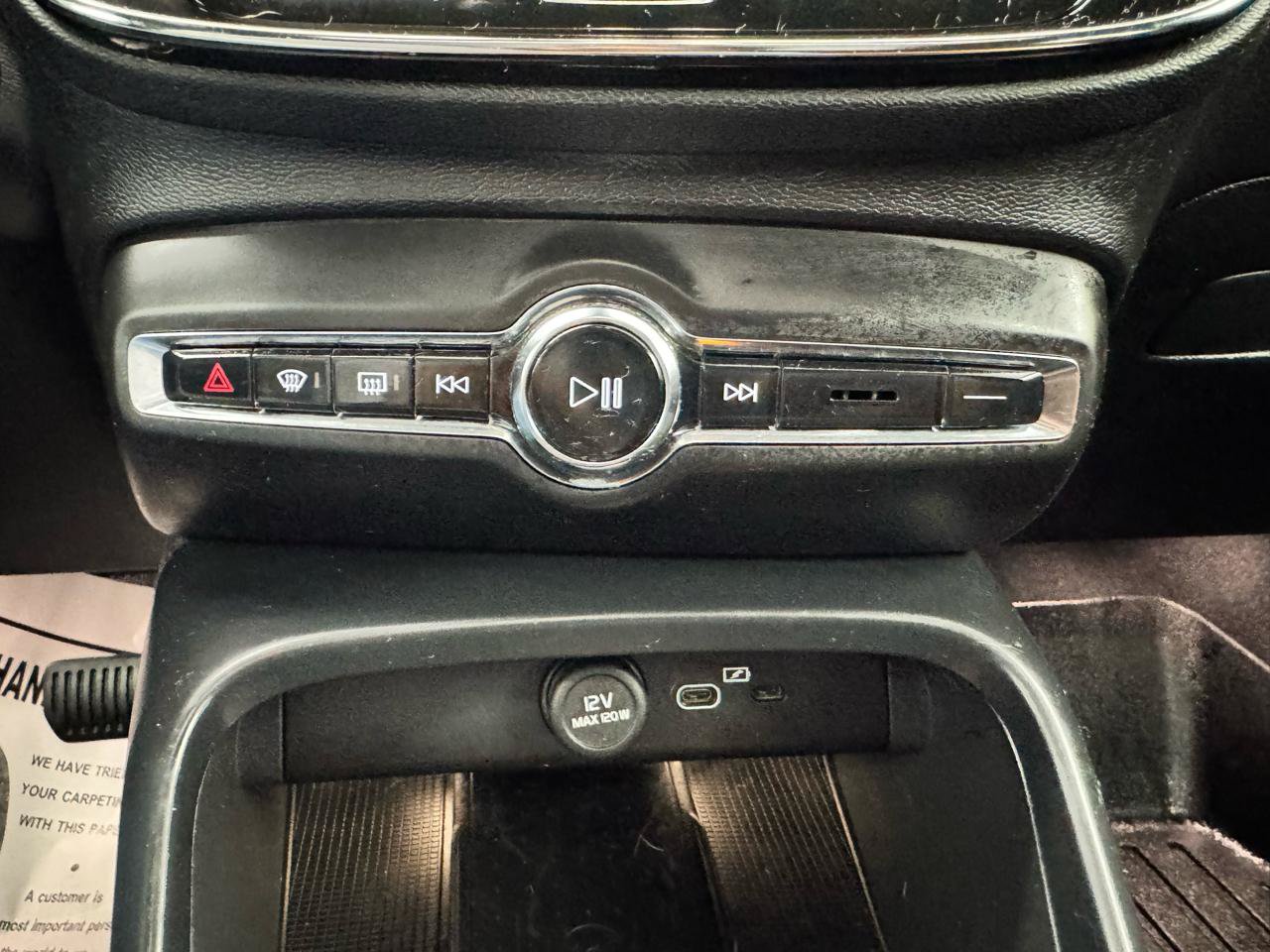 Used 2022 Volvo C40 P8 Recharge Ultimate AWD/4WD image 26