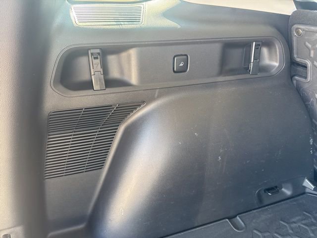 Used 2025 Ford Bronco Sport Badlands image 14