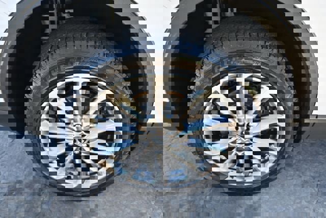 Used 2020 Lincoln Corsair AWD image 12