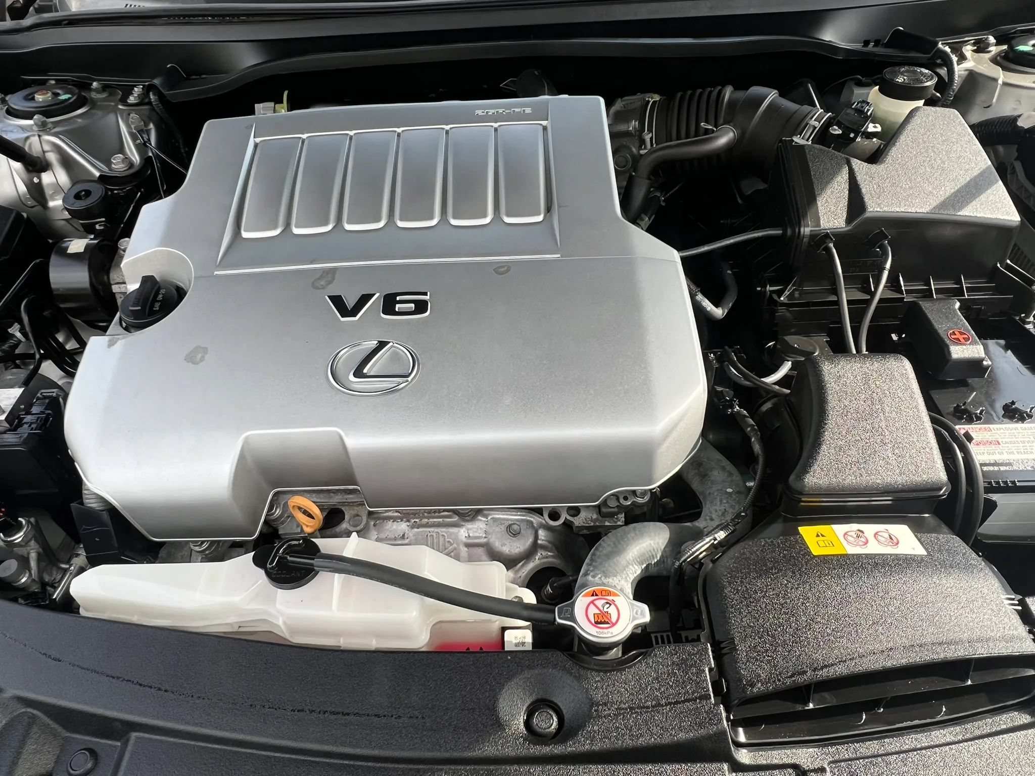 Used 2018 Lexus ES 350 w/ Luxury Package w/Wood Trim FWD image 34