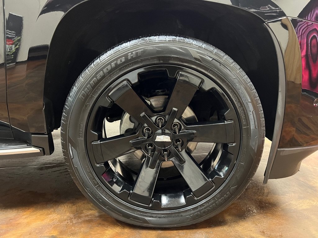 Used 2018 Cadillac Escalade Luxury RWD image 11