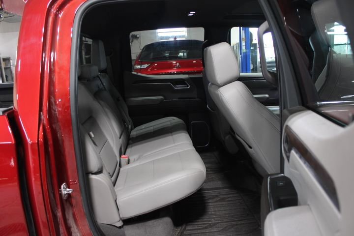 Used 2022 GMC Sierra 1500 SLT w/ SLT Premium Plus Package image 13