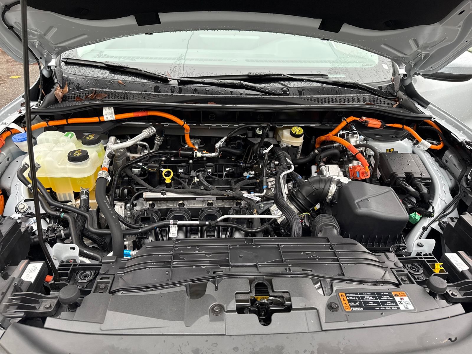 Used 2025 Ford Escape SE image 22