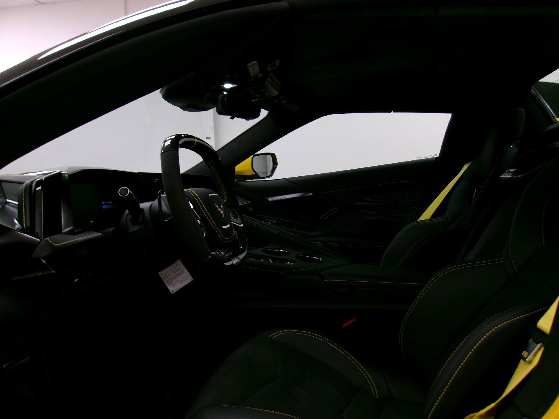 New 2026 Chevrolet Corvette ZR1 w/ ZR1 Carbon Fiber Aero Package RWD image 14