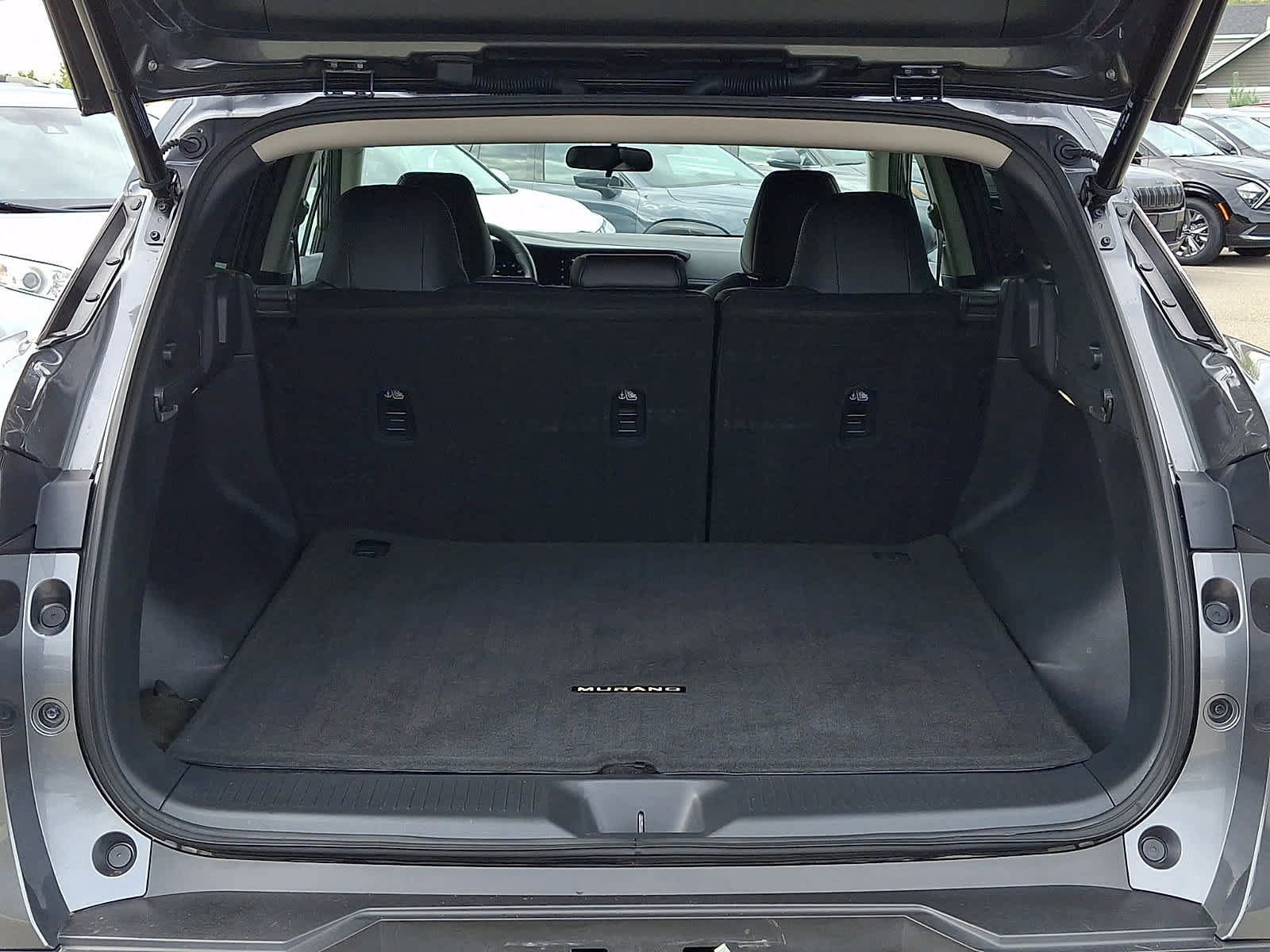 Used 2025 Nissan Murano SV AWD/4WD image 30