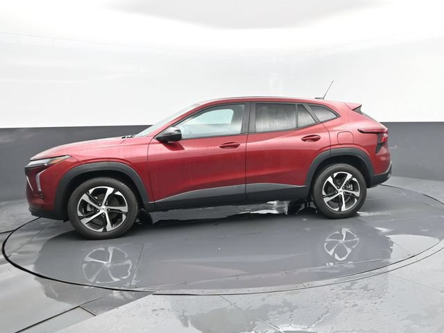 Used 2024 Chevrolet Trax RS w/ Sunroof Package FWD image 5
