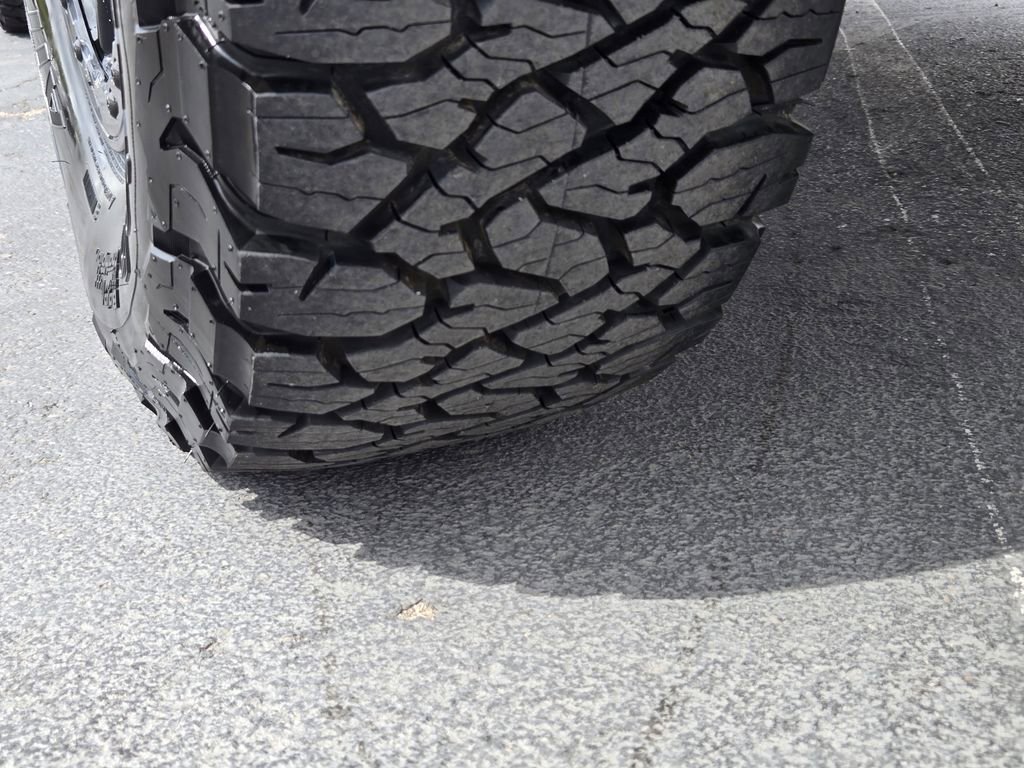 Used 2024 Ford Bronco Wildtrak AWD/4WD image 12