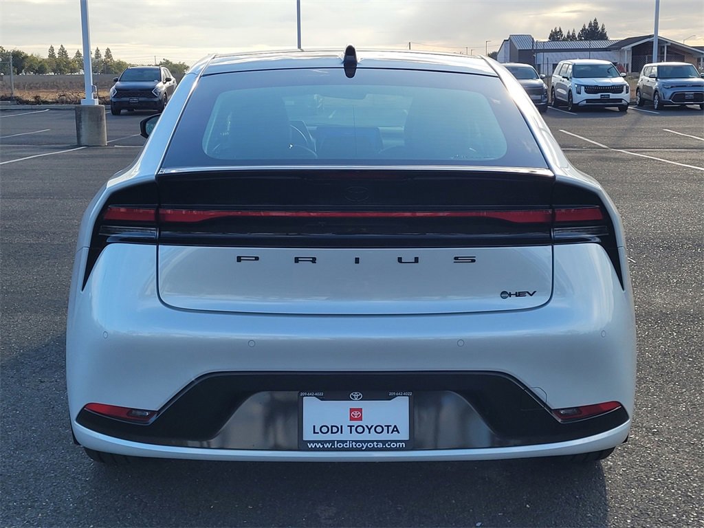 New 2026 Toyota Prius AWD image 6