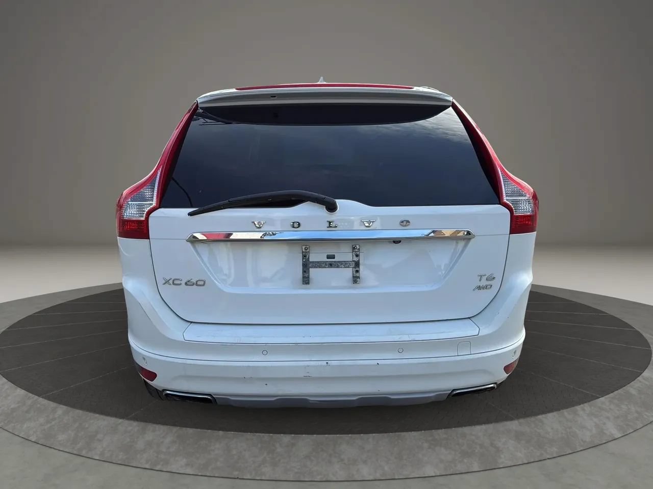 Used 2017 Volvo XC60 T6 Inscription w/ Preferred Option Package AWD/4WD image 6