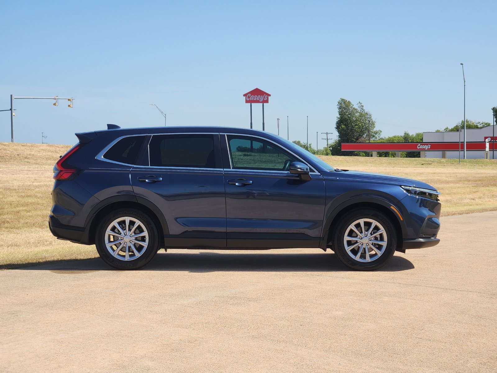 Used 2025 Honda CR-V EX-L image 7
