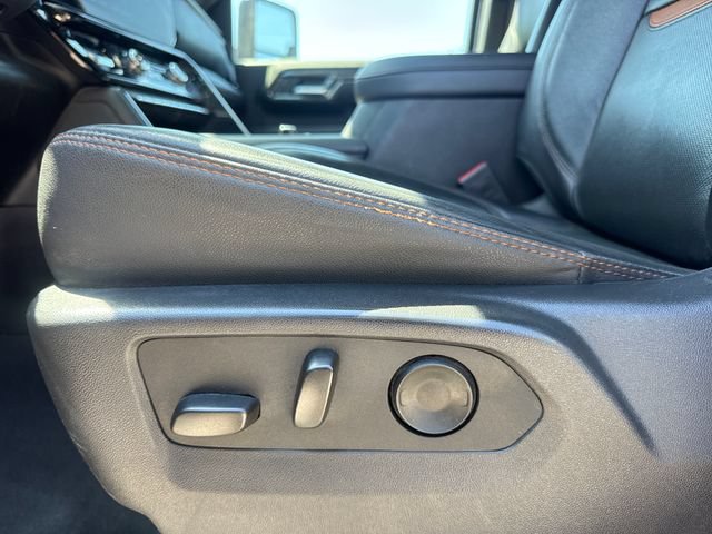 Used 2025 GMC Sierra 2500 AT4 AWD/4WD image 14