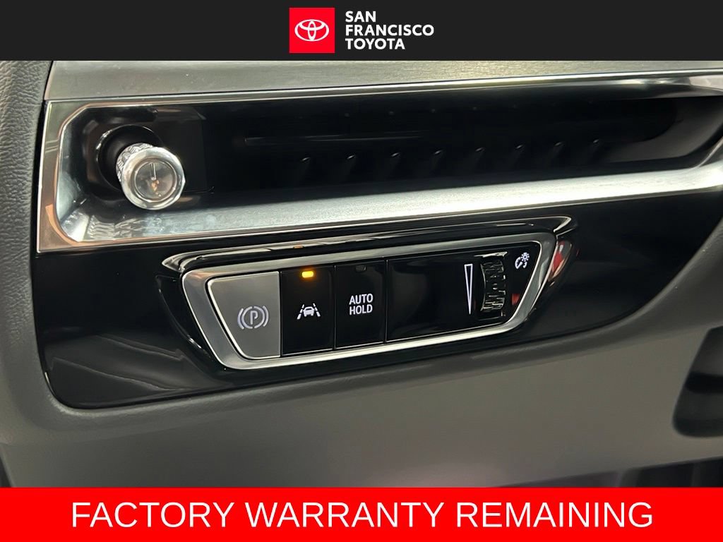 Used 2024 Cadillac Lyriq Luxury RWD image 39