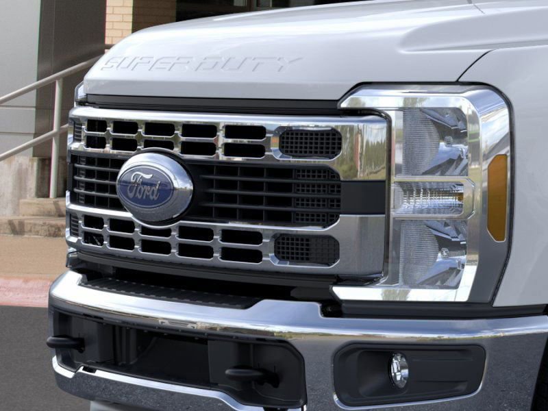 New 2026 Ford F350 XL w/ XL Chrome Package image 19