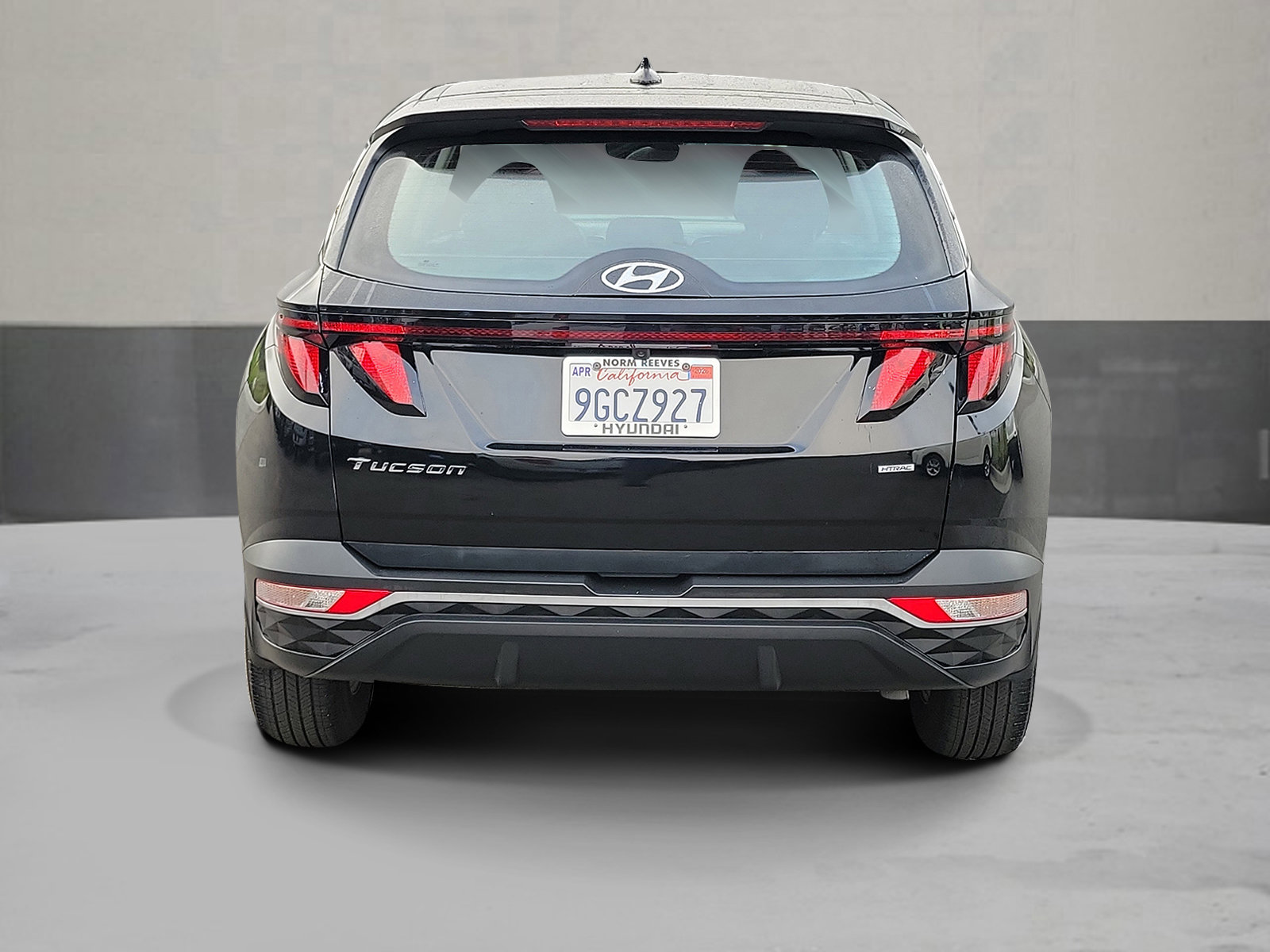 Used 2023 Hyundai Tucson SE AWD/4WD image 4