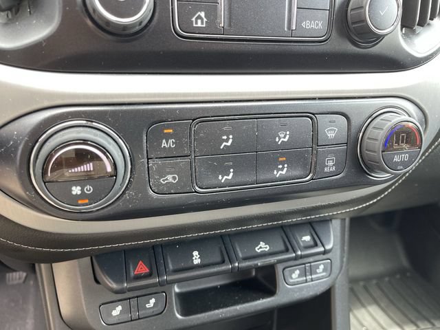 Used 2022 GMC Canyon Elevation w/ Elevation Premium Package AWD/4WD image 18