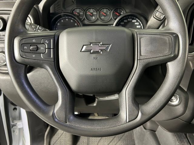 Used 2023 Chevrolet Silverado 1500 Custom Trail Boss AWD/4WD image 27