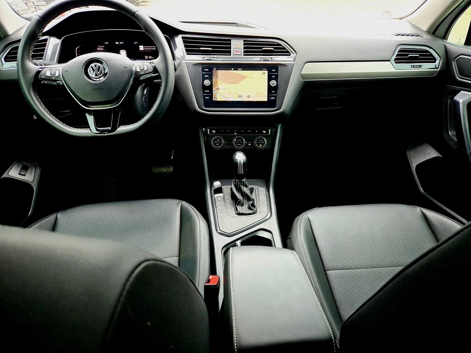 Used 2021 Volkswagen Tiguan SEL w/ 3-Row Tiguan MDO Package FWD image 8