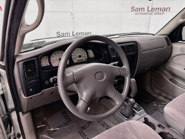 Used 2003 Toyota Tacoma 4x4 Xtracab V6 w/ Convenience Pkg image 9