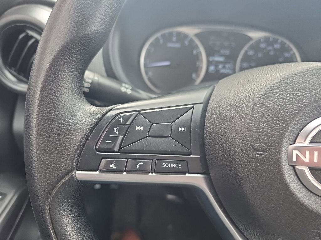 Used 2022 Nissan Kicks S image 18