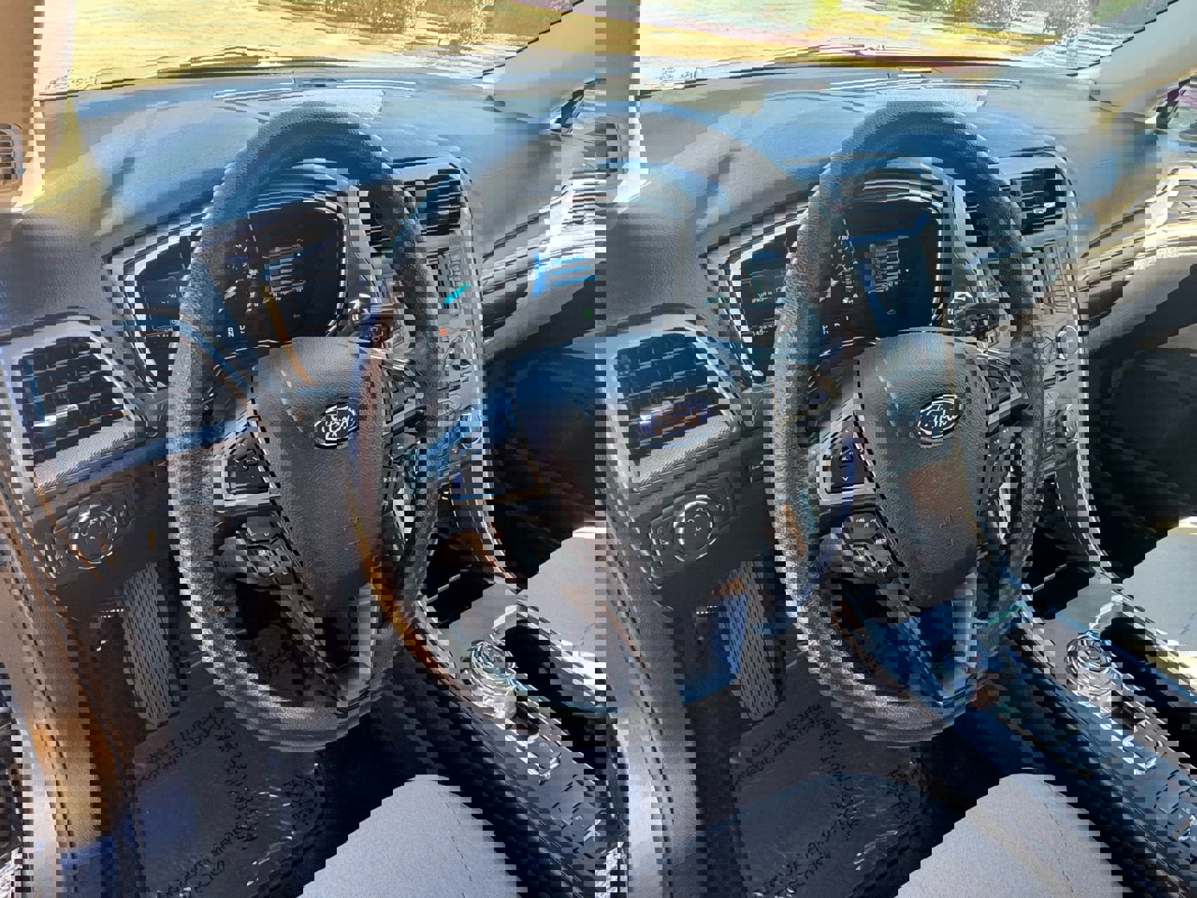 Used 2017 Ford Fusion S image 21