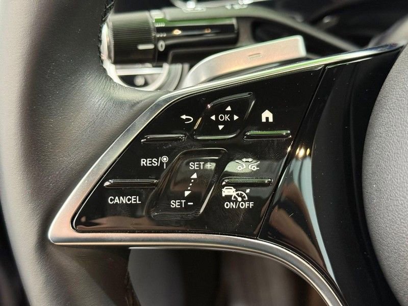 New 2025 Mercedes-Benz E 350 4MATIC Sedan image 10