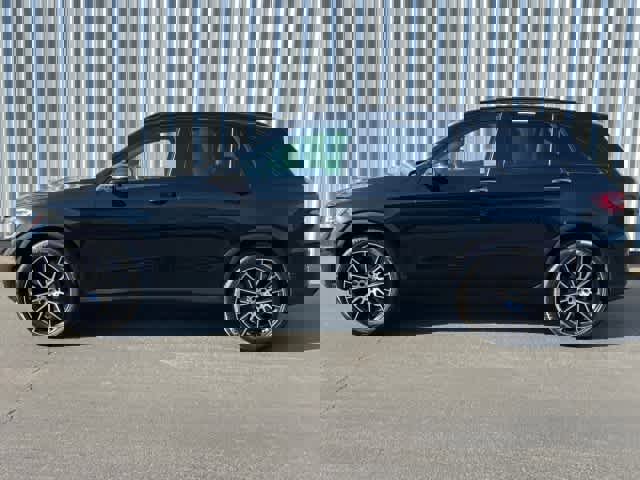 Certified 2022 Mercedes-Benz GLC 300 image 3