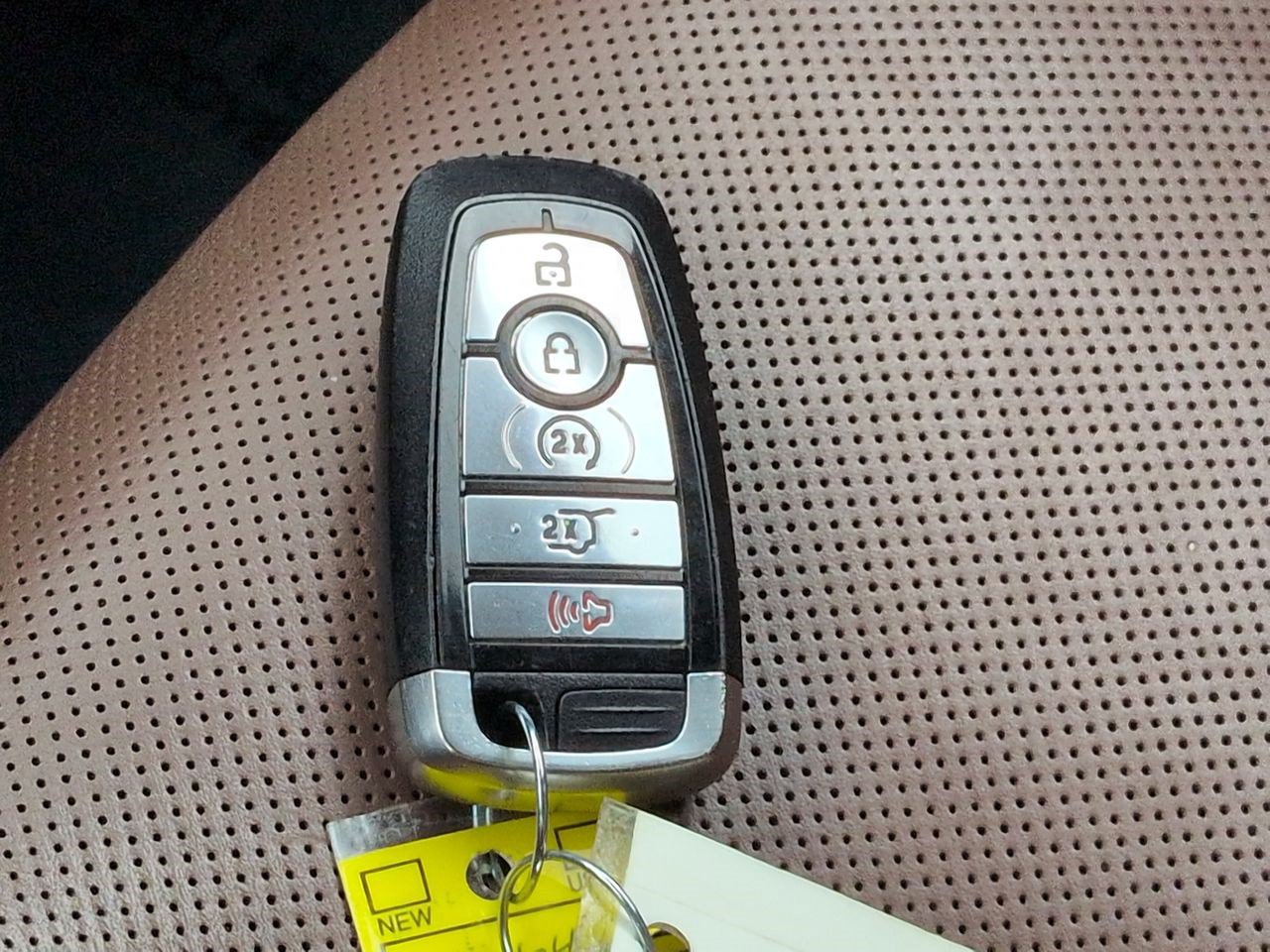 Certified 2023 Lincoln Nautilus Reserve AWD/4WD image 30