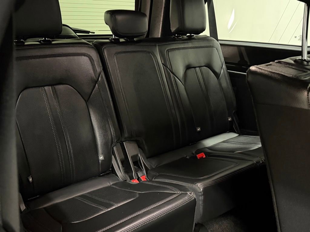 Used 2020 Ford Expedition Max Limited image 26