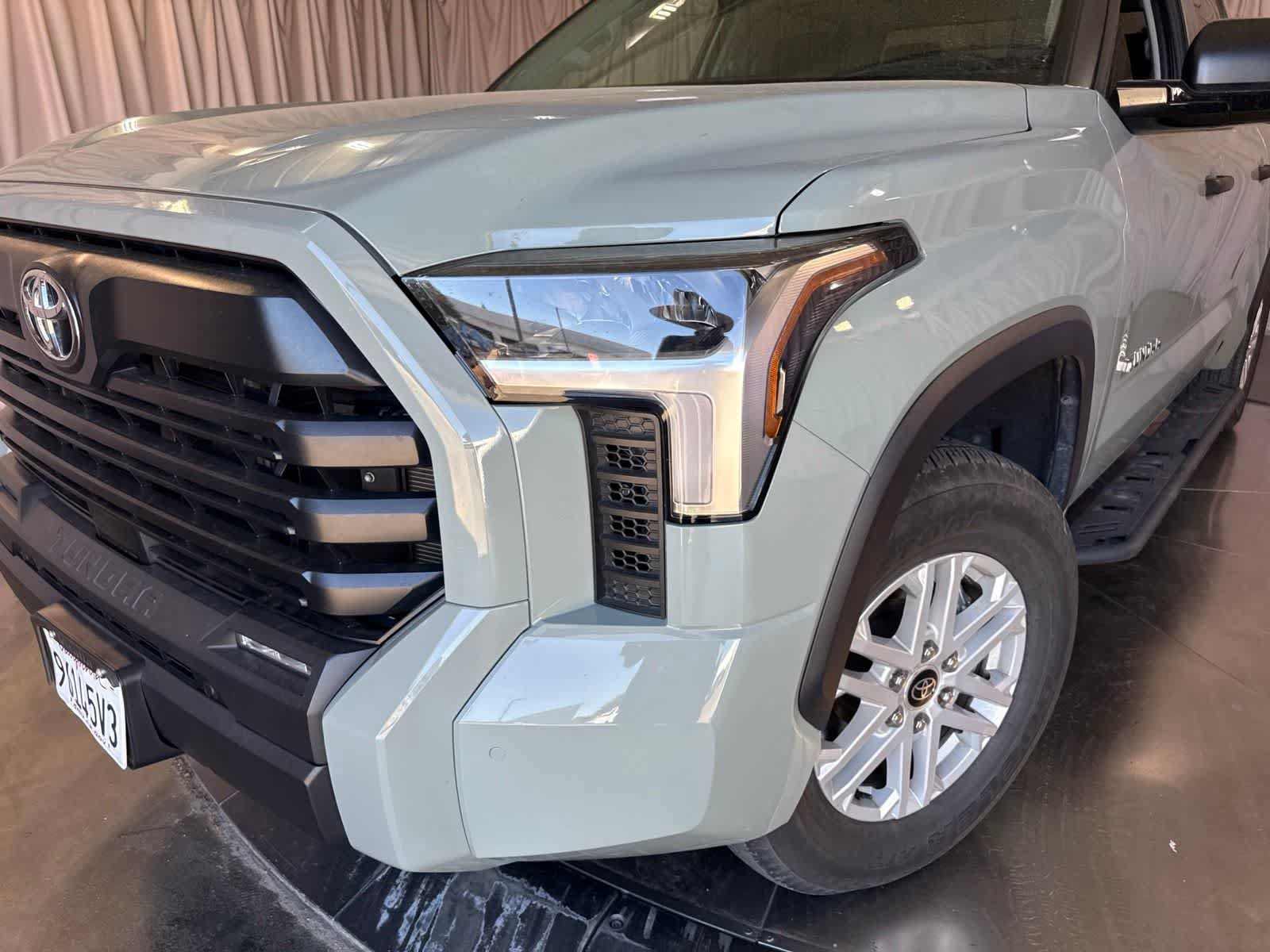 Used 2024 Toyota Tundra SR5 w/ SR5 Convenience Package AWD/4WD image 8