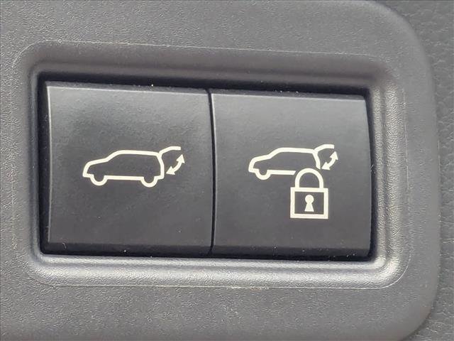 Used 2023 Lexus RX 350 Premium w/ Cold Area Package FWD image 16