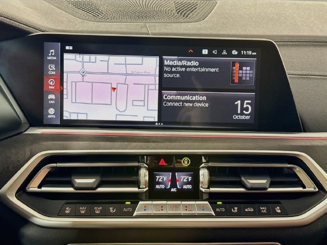 Used 2022 BMW X5 xDrive40i w/ M Sport Package AWD/4WD image 15