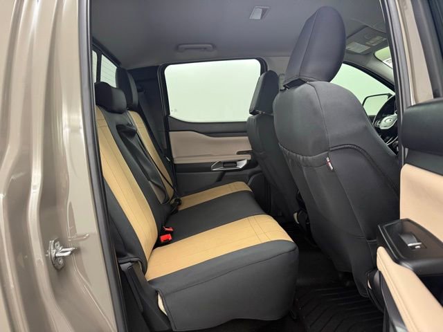 Used 2025 Ford Ranger Lariat w/ FX4 Off-Road Package image 14