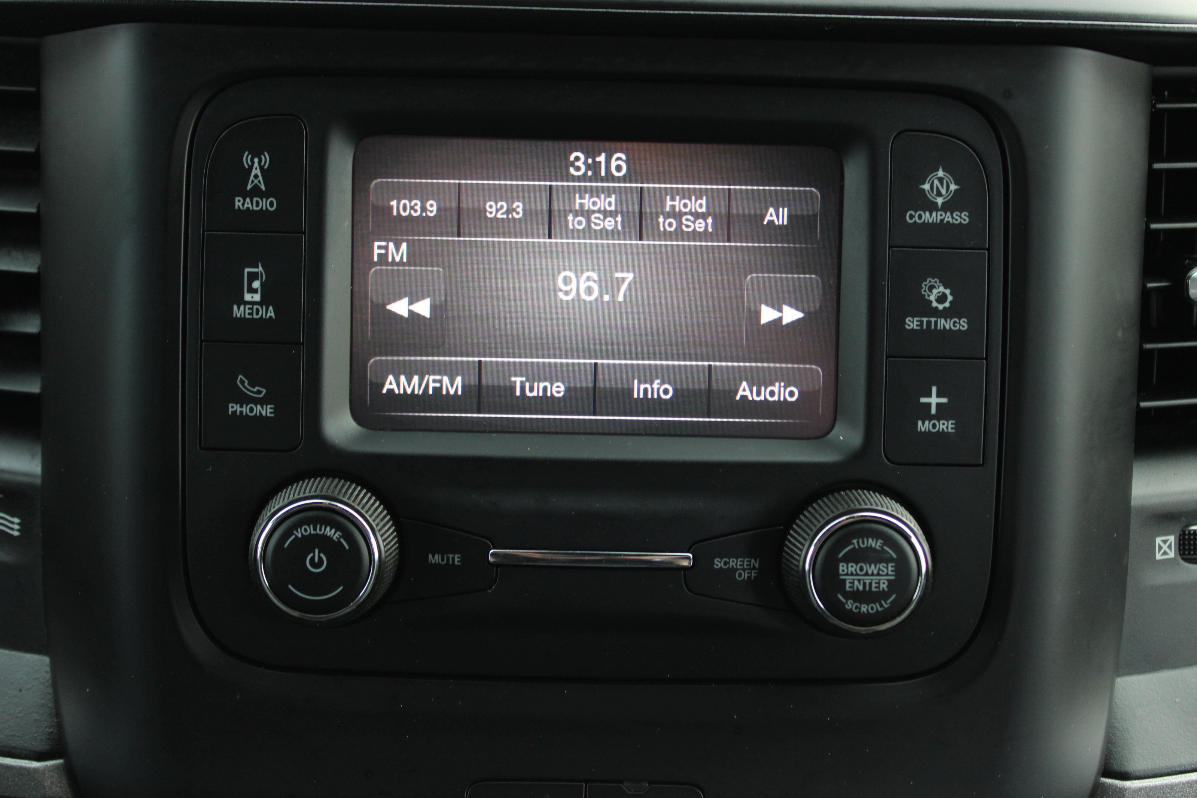 Used 2022 RAM 5500 Tradesman w/ Chrome Appearance Group image 21