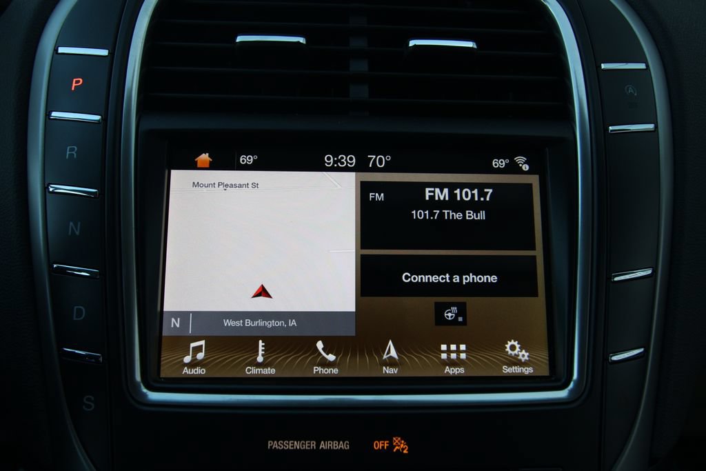 Used 2019 Lincoln Nautilus Reserve w/ Driver Assistance Package AWD/4WD image 28