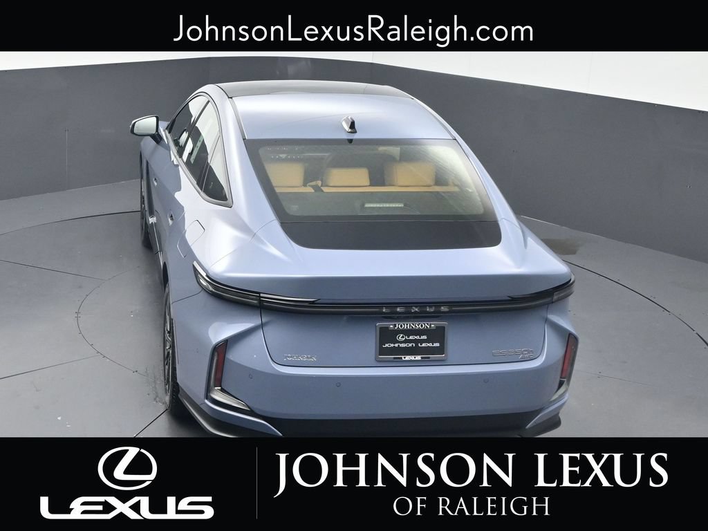 New 2027 Lexus ES 350h AWD image 27