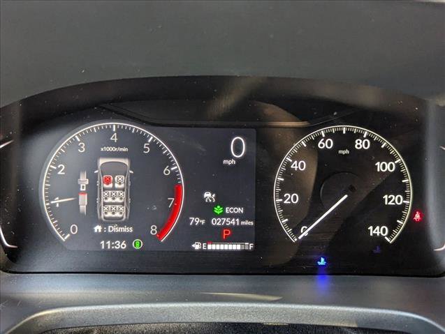 Used 2024 Honda Pilot Touring image 11