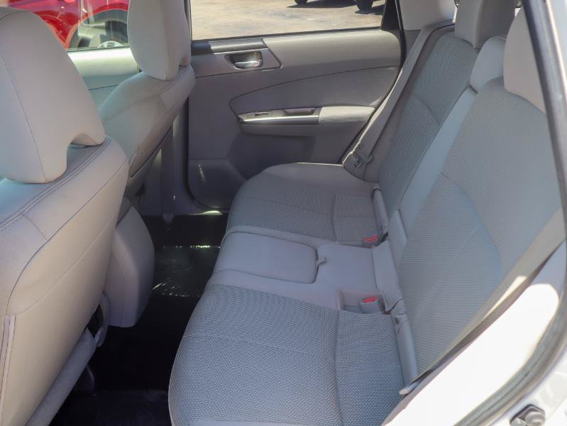 Used 2012 Subaru Forester 2.5X Premium w/ Popular Pkg 1 AWD/4WD image 10