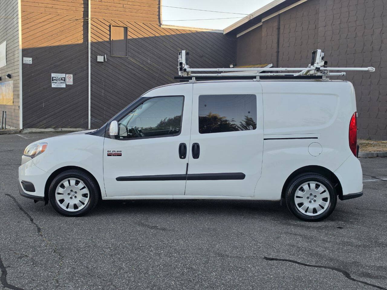 Used 2021 RAM ProMaster City Tradesman SLT w/ Window Group 05 FWD image 4