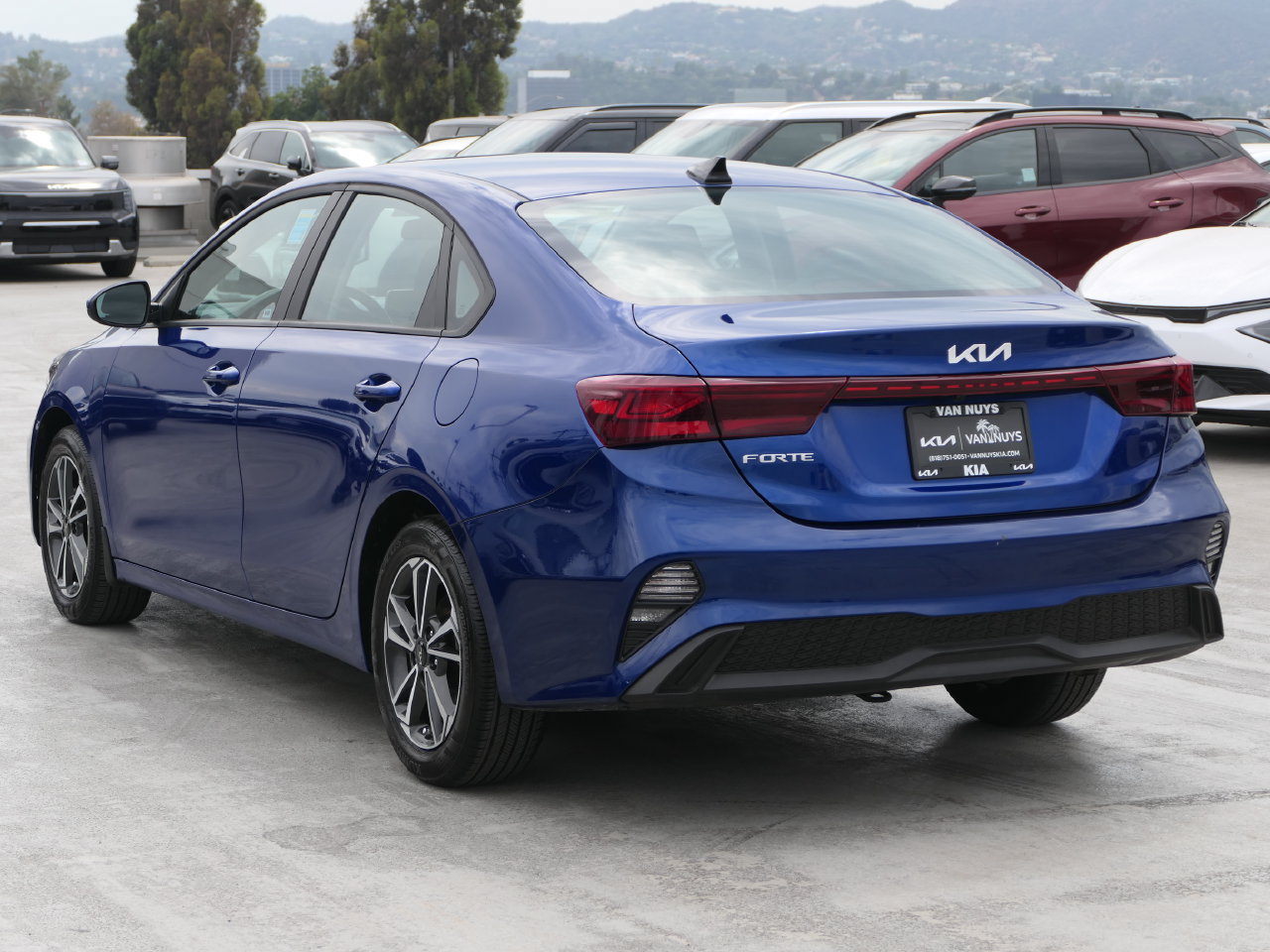 Certified 2024 Kia Forte LXS FWD image 6