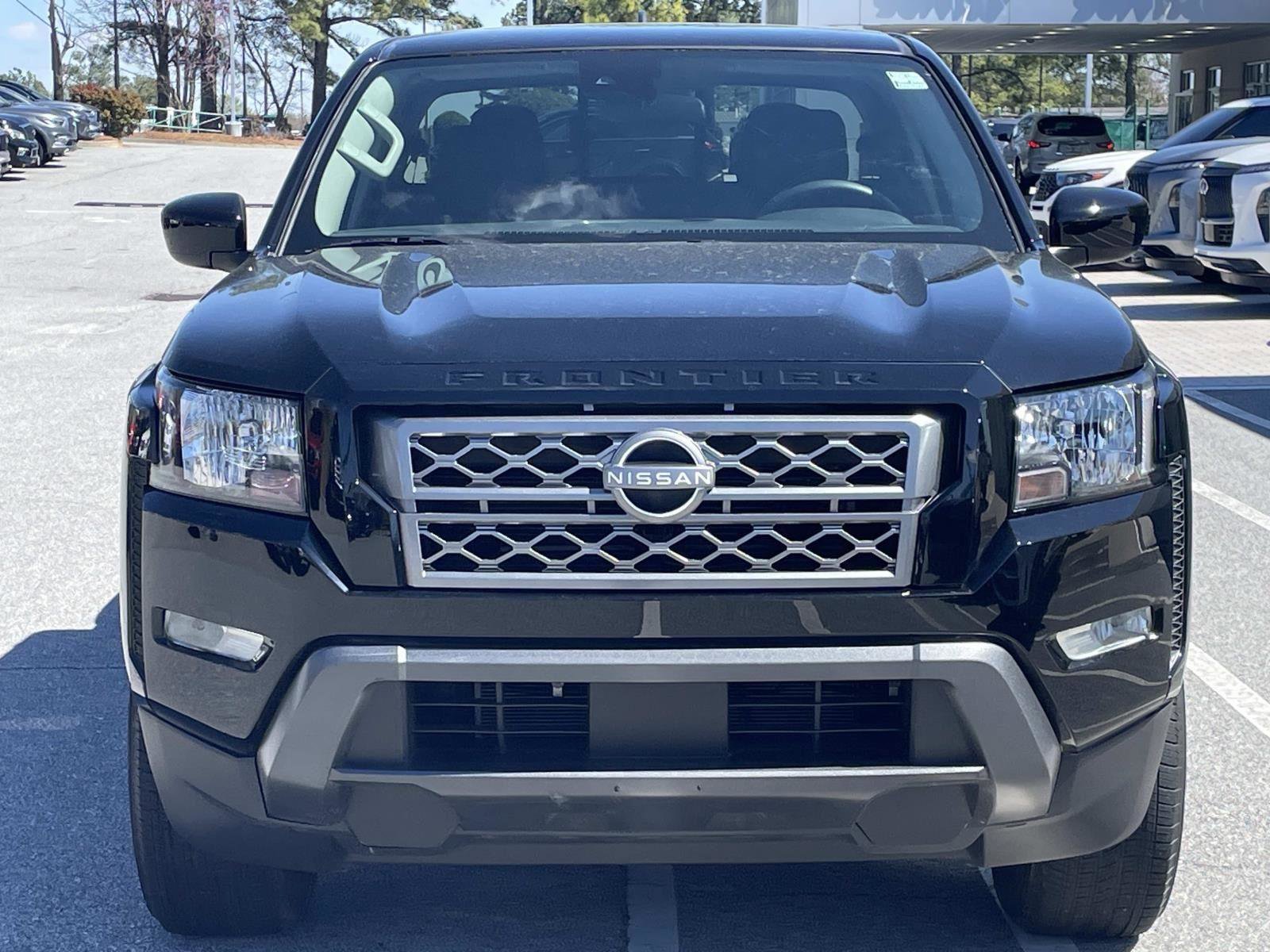 Used 2024 Nissan Frontier SV w/ SV Convenience Package image 6