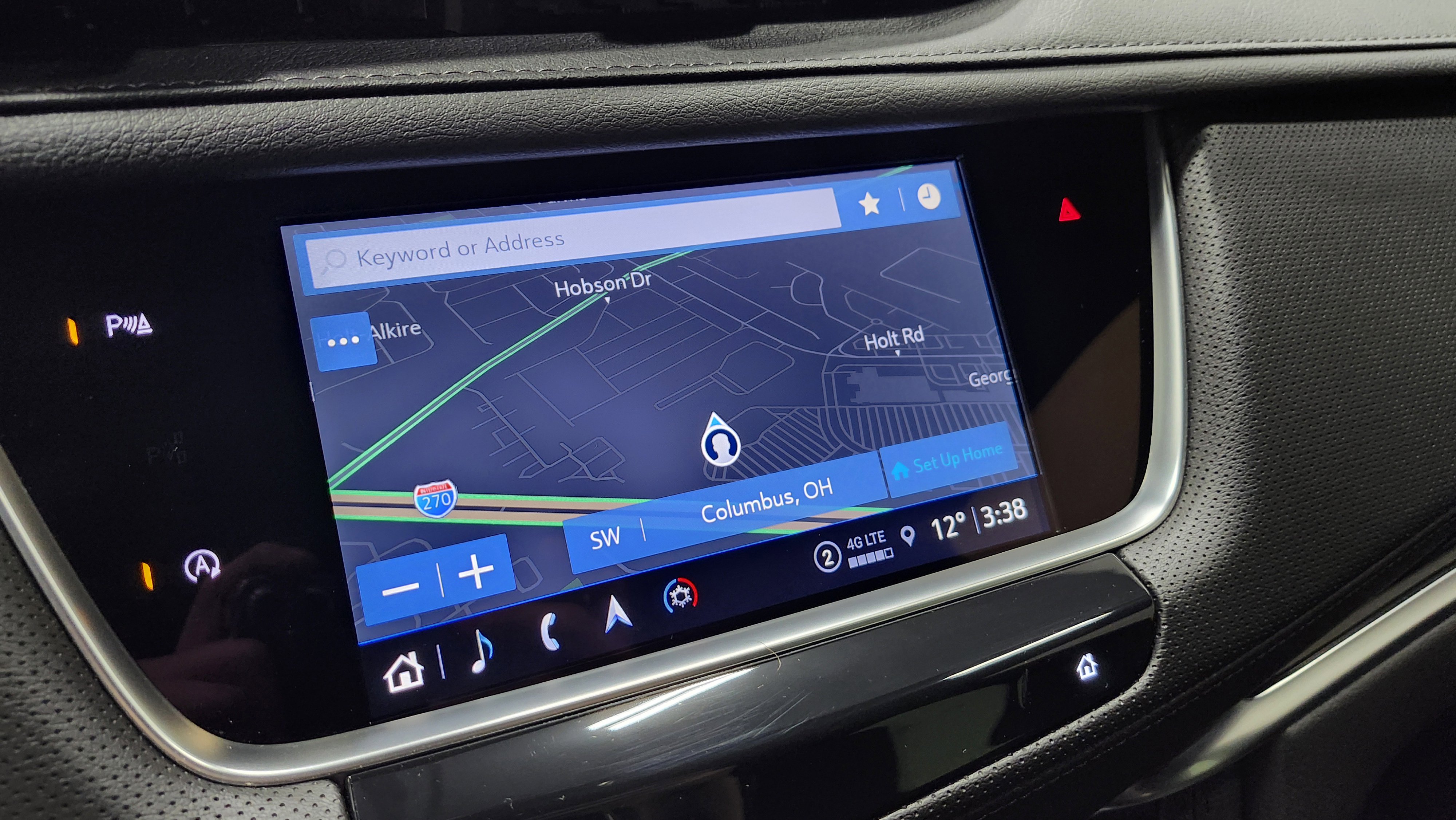 Used 2025 Cadillac XT5 Premium Luxury image 4