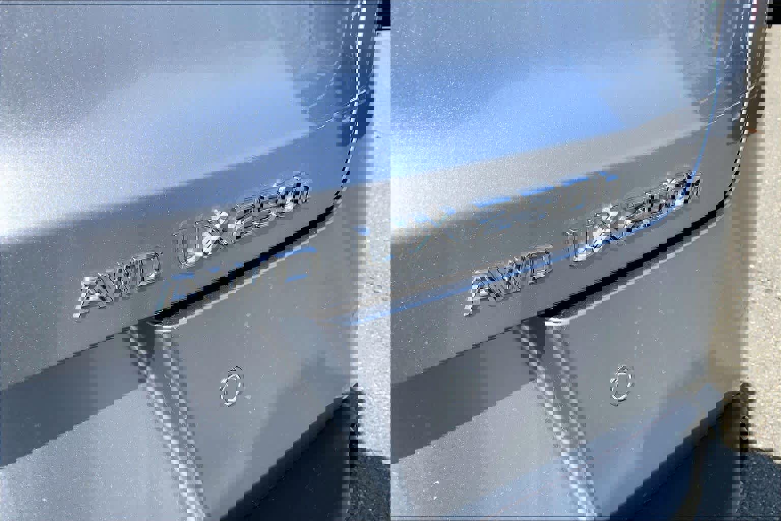 Certified 2023 Lexus UX 250h F Sport image 11