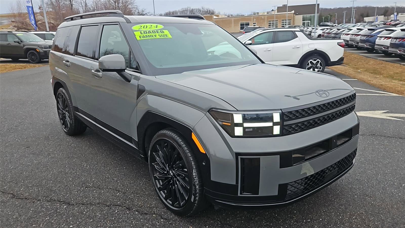 Used 2024 Hyundai Santa Fe Calligraphy image 1