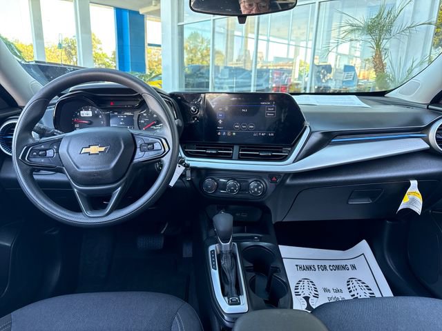 Certified 2024 Chevrolet Trax LS w/ Driver Confidence Package FWD image 12