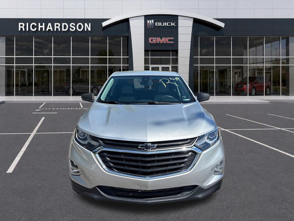 Used 2021 Chevrolet Equinox LS w/ LS Convenience Package AWD/4WD image 9