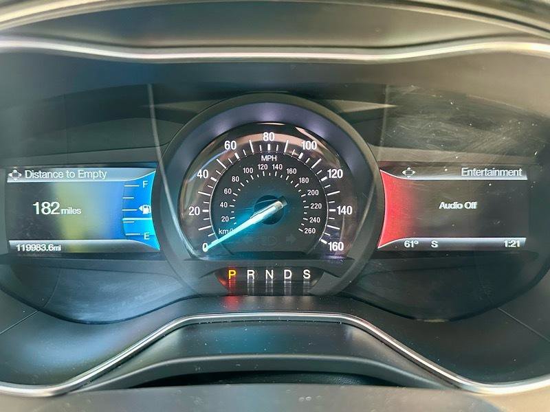 Used 2016 Ford Fusion SE w/ Equipment Group 202A image 18