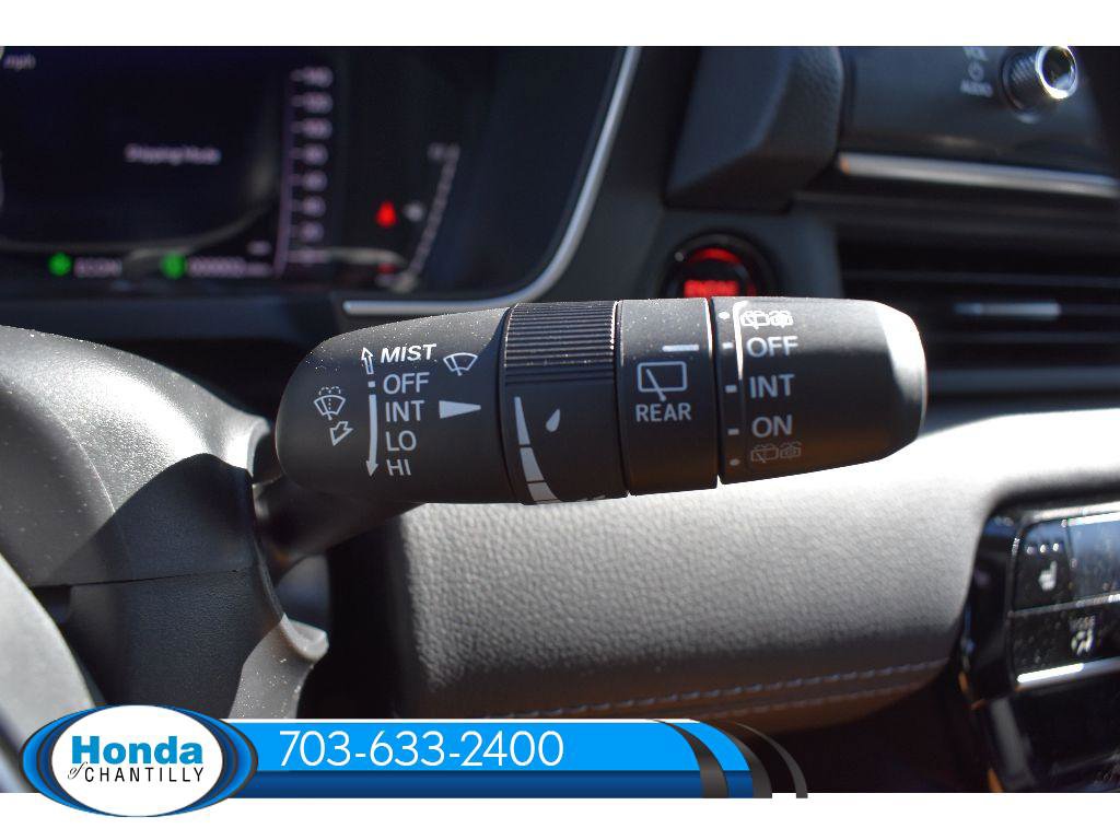 New 2026 Honda Pilot Touring image 11