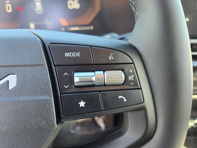New 2026 Kia Sportage LX w/ LX Convenience Package FWD image 17