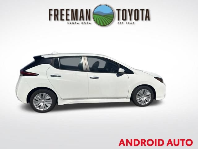 Used 2020 Nissan Leaf S w/ S Charge Package FWD image 4